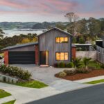 Meyer Real Estate - 43 Kia Kaha Drive - Snells Beach