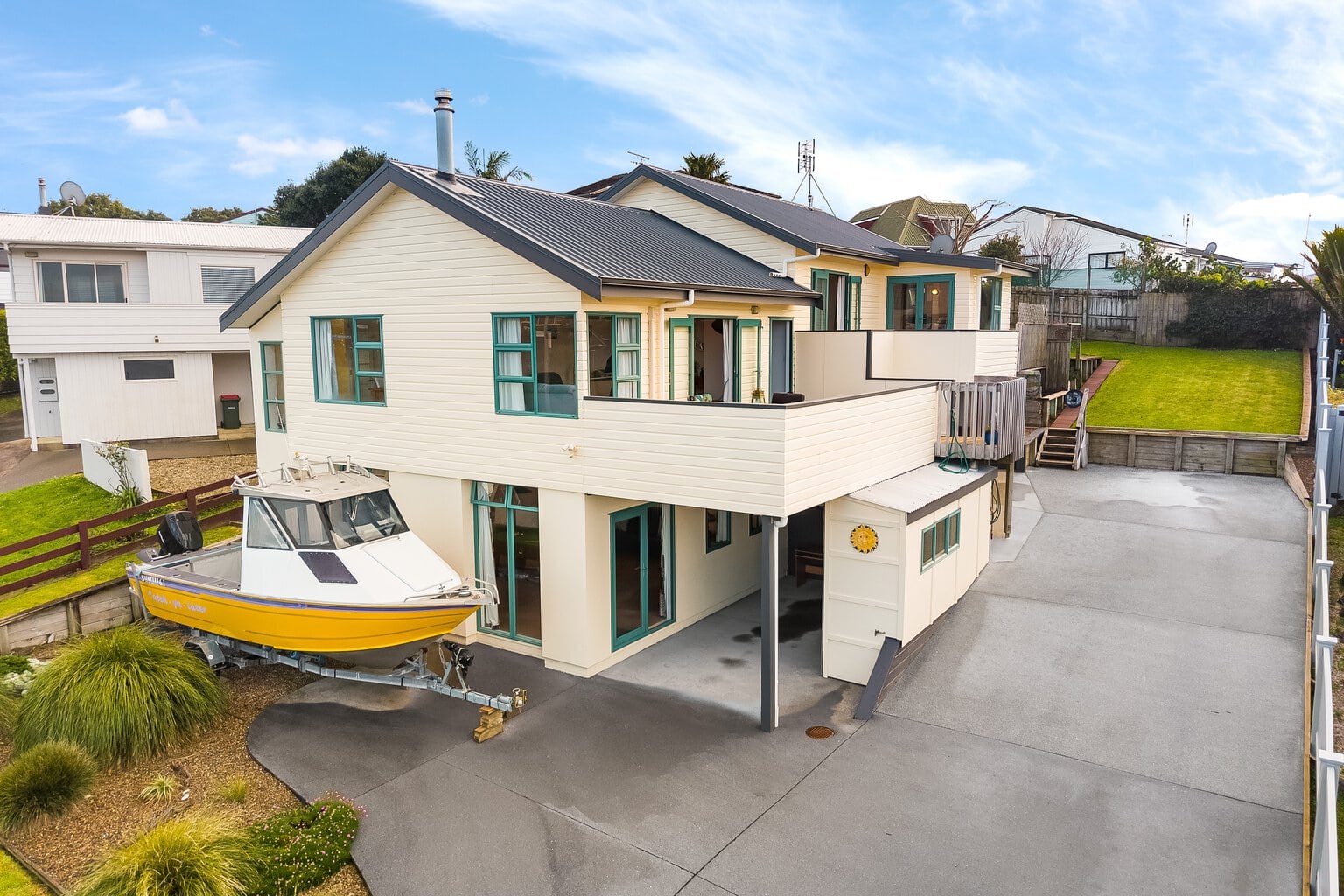 Meyer Real Estate - 16 Tamatea Drive - Snells Beach